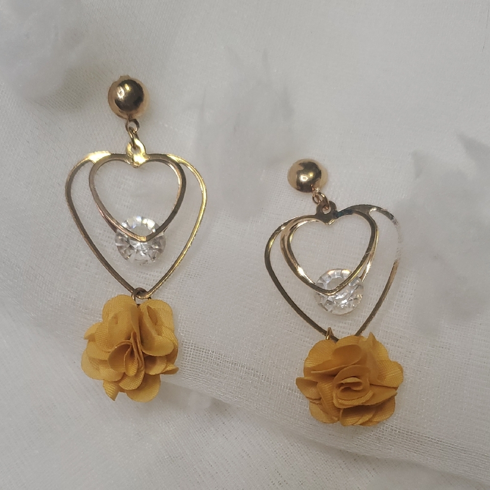 Golden Heart Earrings with Yellow Floral Design